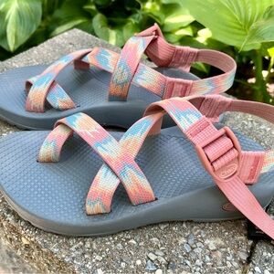 Chaco Women’s Size 7W Pink